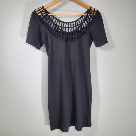 AKIRA Cage Top Short Sleeve Mini Sheath Dress Blaxk Size Medium - Picture 4 of 9